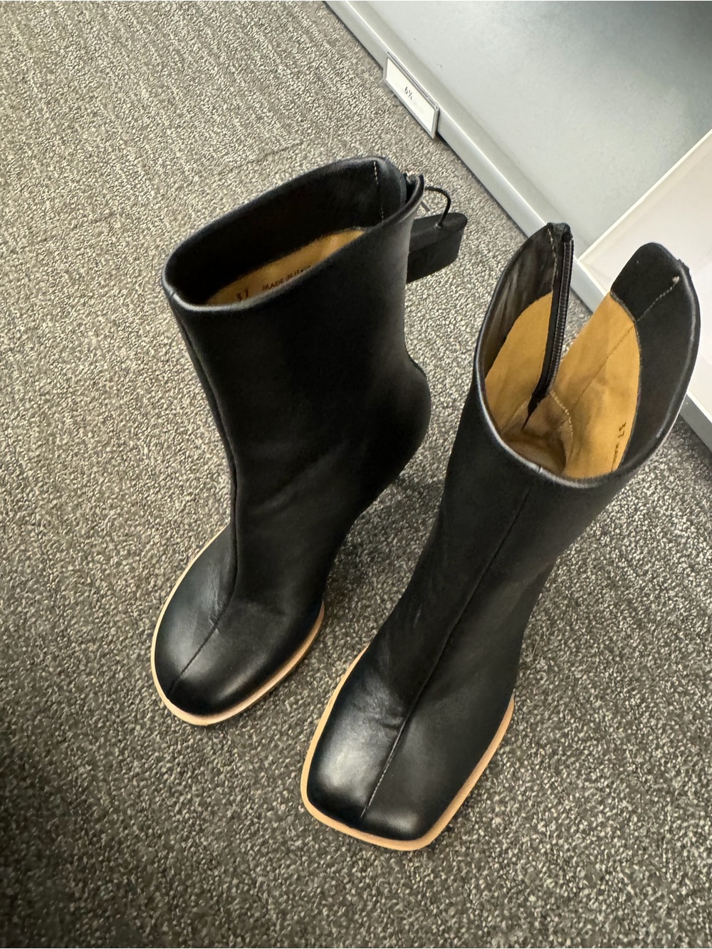 Jacquemus Black Leather miss matched design-Toe Mid-Calf Boots with Tan Sole - Picture 6 of 6